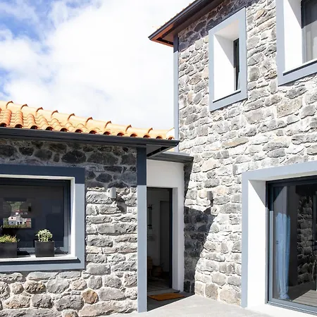 Rouxinol Villa Arco da Calheta