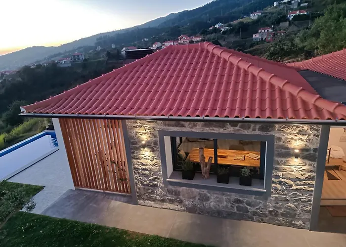 ヴィラ Rouxinol アルコ・ダ・カリェタ