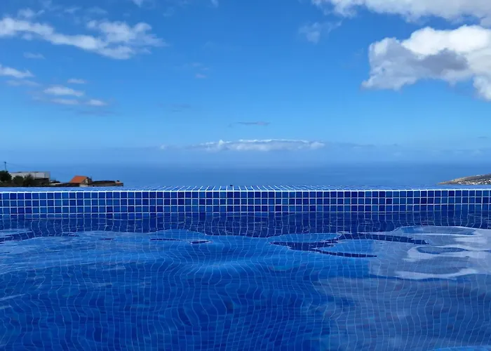 ヴィラ Rouxinol *