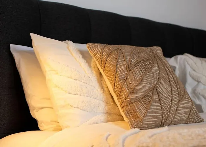 Rouxinol アルコ・ダ・カリェタ